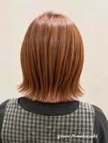グレースドットエヌ(grace.N)&nbsp;艶感オレンジベージュ×外ハネ切りっぱなしボブ