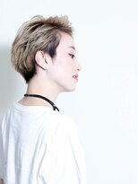 メイクス 表参道(MAKE'S omotesando)&nbsp;アシンメトリーなベージュモダンショート