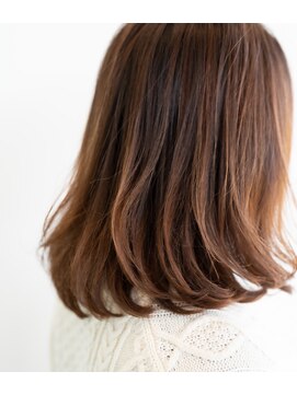 サロン マーニ(salon m ni) ストカール×ミディアム