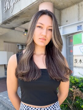 タイドヘア 茨木店(TIDE HAIR) 海外ハイライト