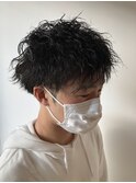 流行の波に乗る波巻きパーマ!