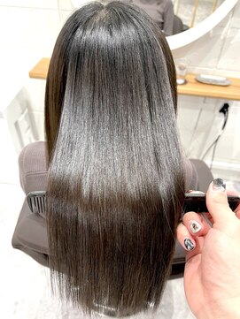 アムヘアー(A.M. hair) 【自分史上一番☆】髪質改善黒髪ツヤストレート