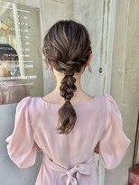 スミ(sumi)&nbsp;結婚式ヘアセット×編みおろしstyle