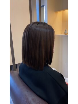 シエスタ Siesta ash beige  medium bob