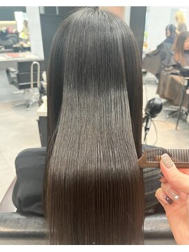 エレナ(elena) 艶髪♪ストレート