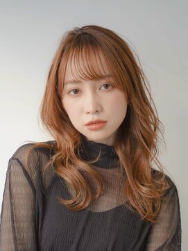 ワン 戸塚(ONE008) オリーブベージュ/ウェットヘア /レイヤーカット /戸塚