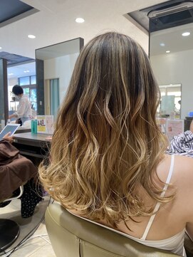 アースコアフュールボーテ 佐倉店(EARTH coiffure beaute) 海外風バレイヤージュ