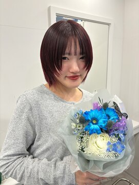 ヴィア(Via) ワインレッド/顔まわりレイヤー/レイヤーボブ/