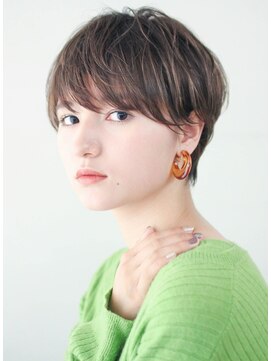 ルアン 大分駅店(ruen) ショートカット前髪長めショートヘア大分ショート30代40代50代