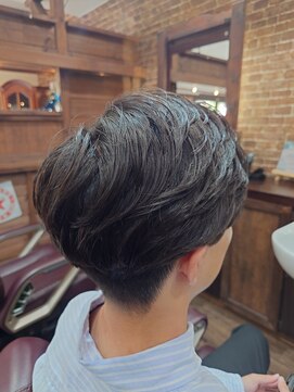 ラボーテイサミヘアーイースト(La.beaut'e ISAMI HAIR EAST) スペインカール/フェザーパーマ/スパイキーショート