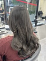 アルドーレフィエロ シンサイバシ(Ardore fiero shinsaibashi)&nbsp;グレーアッシュ/オリーブグレー【小山田繭】20代30代40代