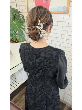 リール(THE RIRE.) ＊THERIRE. 結婚式お呼ばれ×シニヨンアレンジ＊