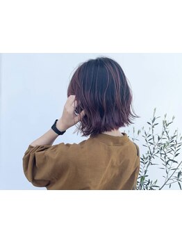 美しさを引き立てる似合わせカット、ショートヘアで新しい自分に出会いませんか？