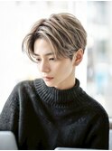立体感のあるクールな雰囲気にしたい方×ミルクティー×メンズ