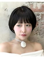 アフロート ルヴア(AFLOAT RUVUA) 【岩田莉奈】ナチュラルレイヤーショートでひし形シルエット新宿