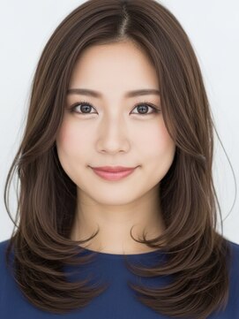 レヴィア(REVIA) レイヤーカット髪質改善トリートメント前髪カット