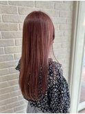 ピンクベージュ