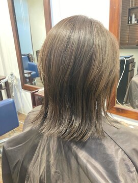 アイルフィルダウス(airfirdaus) ミディアムウルフ