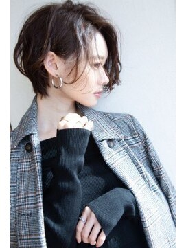 ヴェイン 渋谷(vain) ダークアッシュ　ショートレイヤー　ボブ