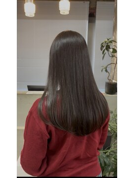 クオーレ(CUORE) 寒色ベージュ/艶感カラー