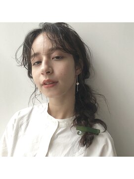 アピッシュ ギンザ(apish ginza) tomoヘア＊似合わせヘアアレンジ ロング三つ編み