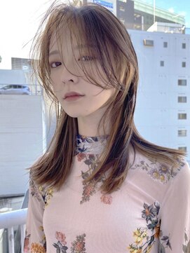 アルテヘアー(arte HAIR) フェイスフレーミング/センターパート/セミロング