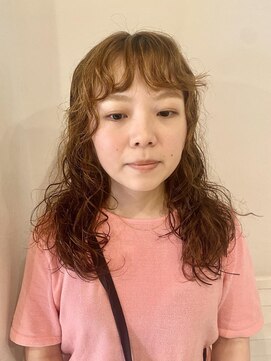 ネオリーブ チロル 横浜西口店(Neolive CiroL.) セミロング☆デザインパーマ【seira】
