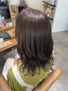 アヴァンスアンス 広島袋町店(AVANCE.ens) オリーブベージュカラー