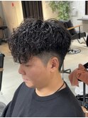 波巻きスペインカール スパイラルパーマ 刈り上げ