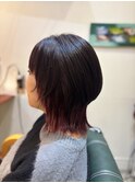 10代20代 ミディアムウルフ　インナーカラー