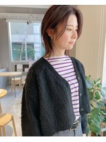 アンハーツ(ann HEARTS)&nbsp;外ハネレイヤー/レイヤースタイル/ミディアムレイヤー/前髪なし