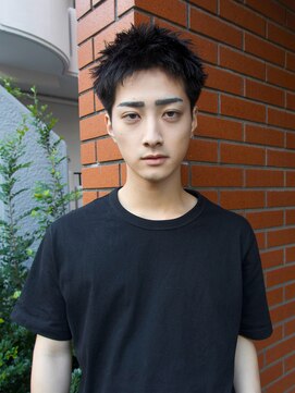 イェン(Yen.) スパイキーヘア　アクティブショート　テーパーフェード