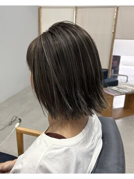 チーク(CHiiK) 白髪ぼかし×ハイライト/デザインカラー