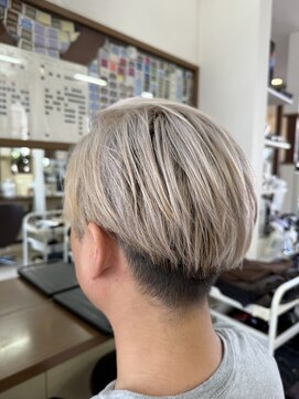 コアフィールフィス(COIFFURE fils) 新規お得クーポンあり【見附 今町】ハイトーンヘア