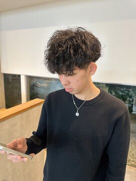 フリゼーア 川西店(FRISEUR) シャドウパーマ