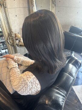 ノイズヘアー(NOISEHAIR) ミディアムレイヤー×オリーブグレージュ