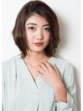 クアトロ グランシュ 川崎店(QUATRO × GranCieux) 小顔感UPのひし形ミディ★QUATRO73★