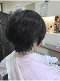 ショートボブ