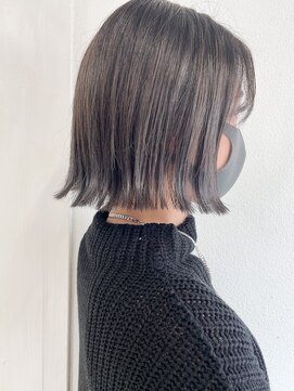 ジゼル(GiseL) 切りっぱなしグレージュボブ