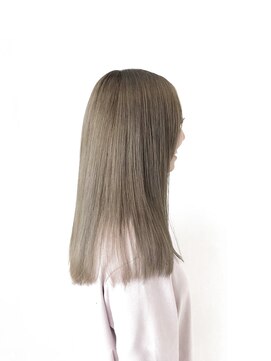 トータルビューティーオアシス(total baeuty OASIS) マットベージュ