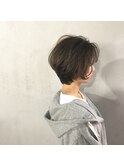 くびれショート×オリーブグレージュ