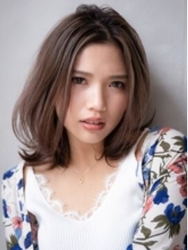 ウィズアール 成田三里塚店(Wiz-R) ハイライト切りっぱなしボブ