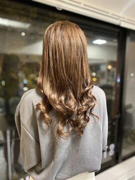 フツーロ 栄(FUTURO) プルエクステ　ブラウンヘア