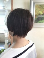 モア&nbsp;カットカラー