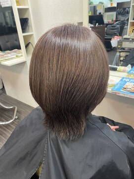 ヘア ウィッシュ 須磨区名谷店(HAIR WISH) 【脱白髪染め】クリアグレーカラー