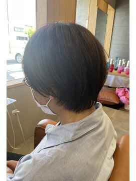 パウダーヘアー ルミニティ(powder hair luminity) 耳掛けショート