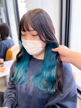 アクト 原宿(ACT) インナーエメラルドグリーン/イメチェンヘアスタイル