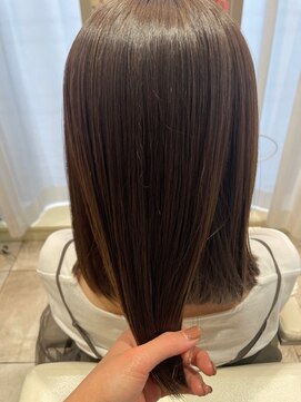 ヒアカアヴェダ 天神VIORO (Heaka AVEDA) シアーブラウン/ブラウンベージュ【20代/30代/40代/50代】