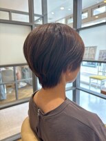 ヘア ルーナ バイ アプリーレ(hair lune by Aprire)&nbsp;透明感ナチュラルブラウンカラー立体感大人ショートカット