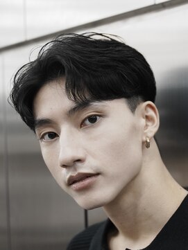 レタッチバイフィフス(RETOUCH by fifth) 原宿ニュアンスパーマ毛流れヘアビジネスヘア大人色気ヘア30代